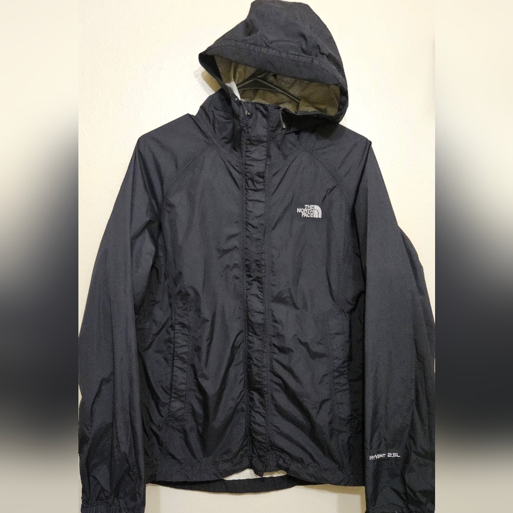 The North Face Women's Black Hooded Rain Jacket Size S.